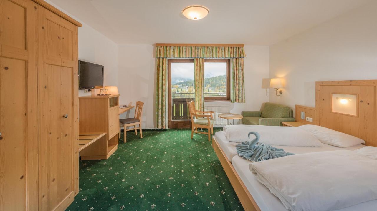 Hotel Berghof Ramsau am Dachstein Eksteriør billede